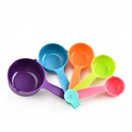 5pcs colorful Plastic Measuring Cups and spoon